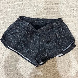 lululemon hotty hot shorts